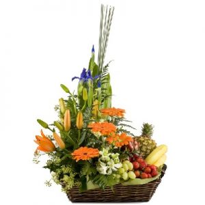 florist-selection-fruit-and-flower-basket